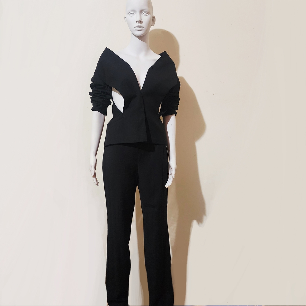Runway Gianni Versace SS 1998 Black Cut-Out Suit